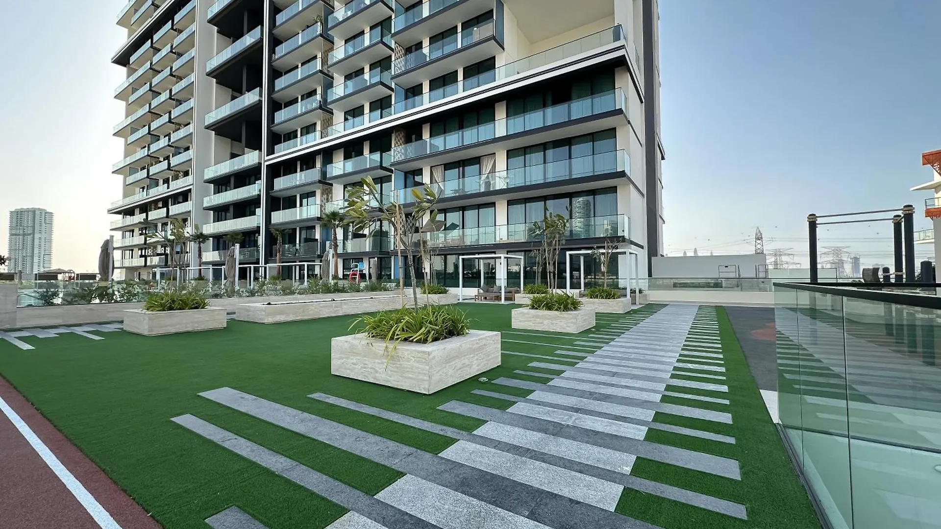 Appartamento Trophy-Brandnew Premium And Vibrant 1Br In Jvc Dubai